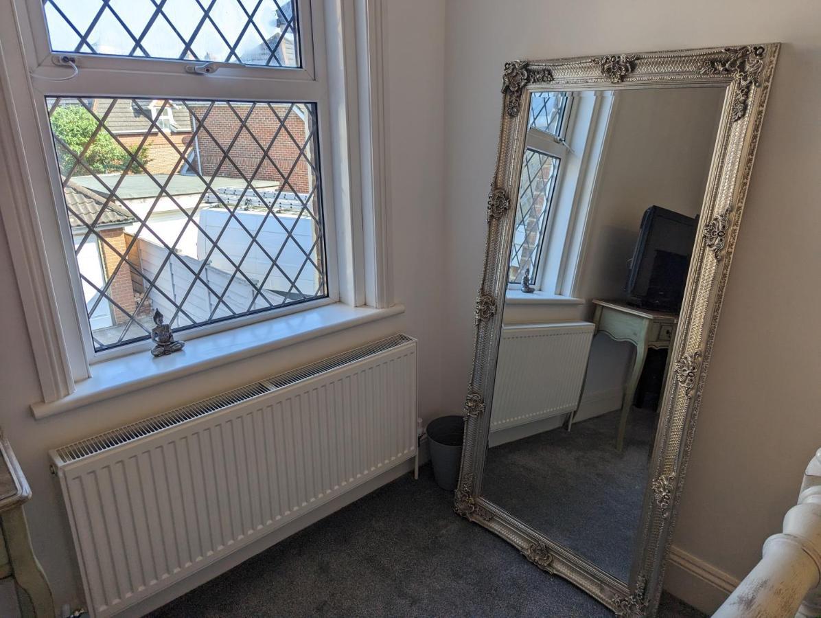 Cosy Bee And Apartment Bornemouth Extérieur photo